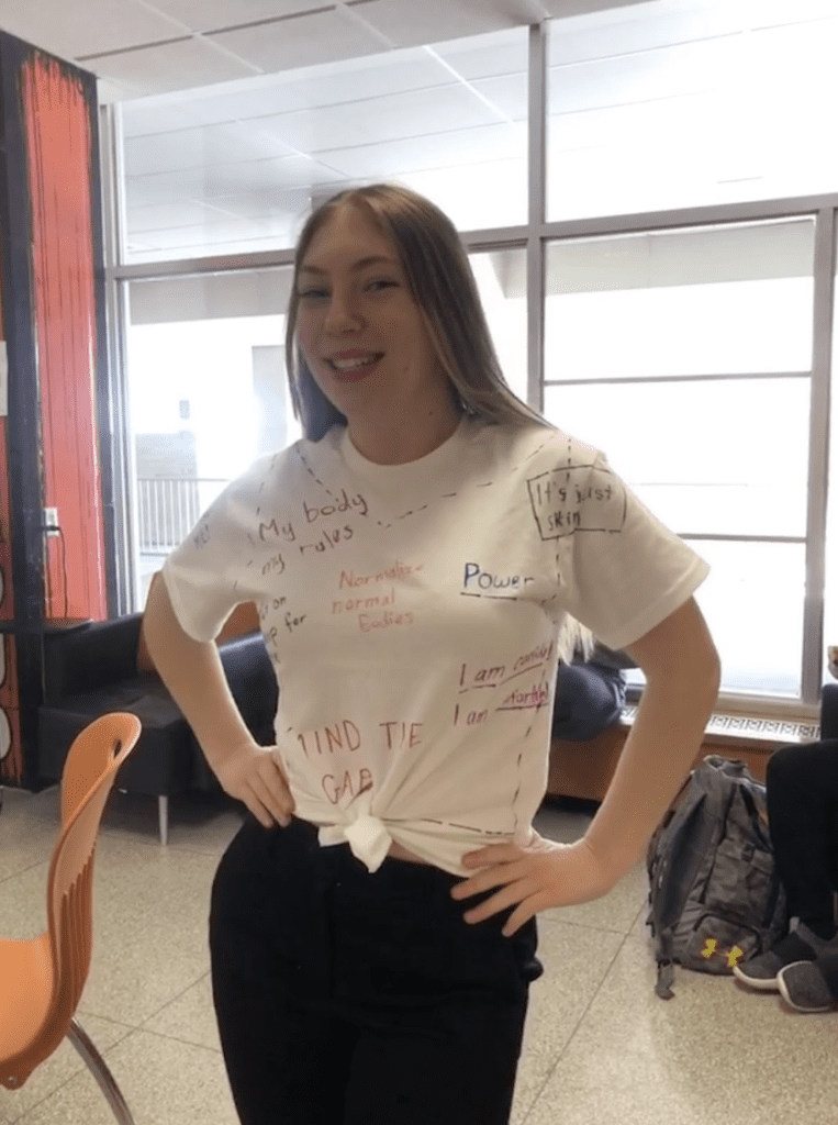 Student wears a shirt that protests dress code